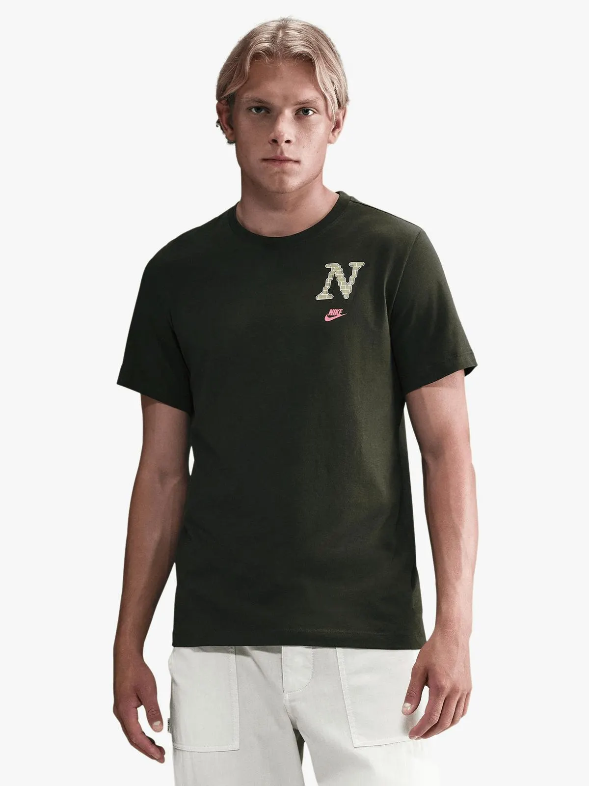 Nike Mens Sportswear Graphic Black Tee