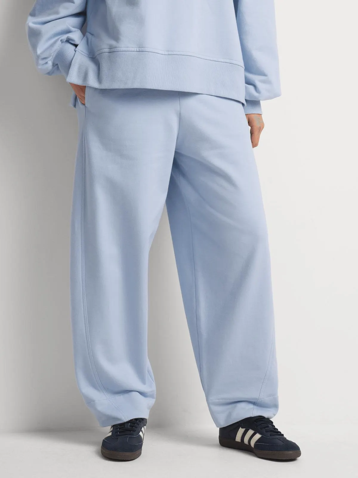 Women Me&B Blue Barrel Leg Sweat Pants