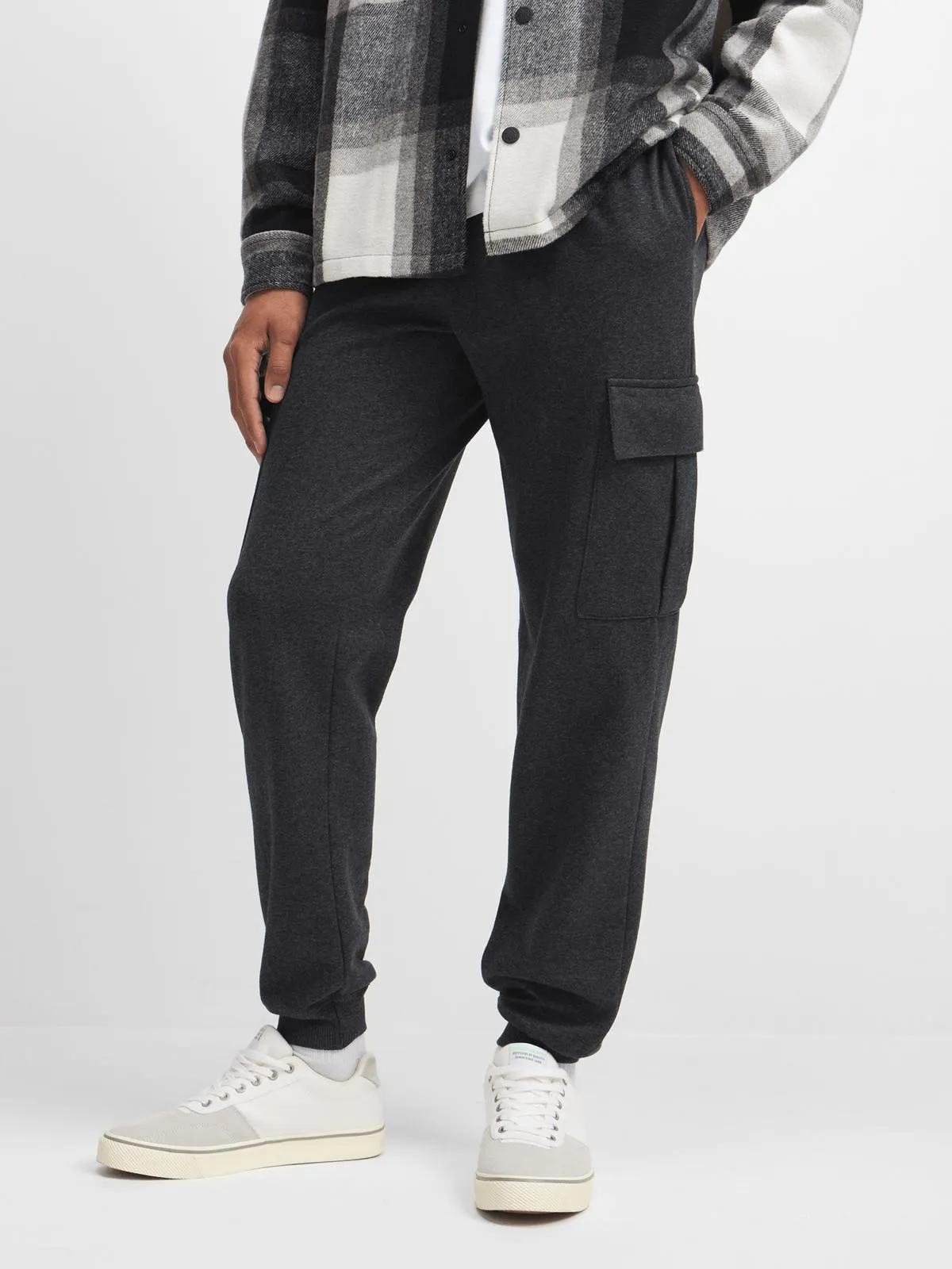 Jet Men's Charcoal Utility Jogger Pant