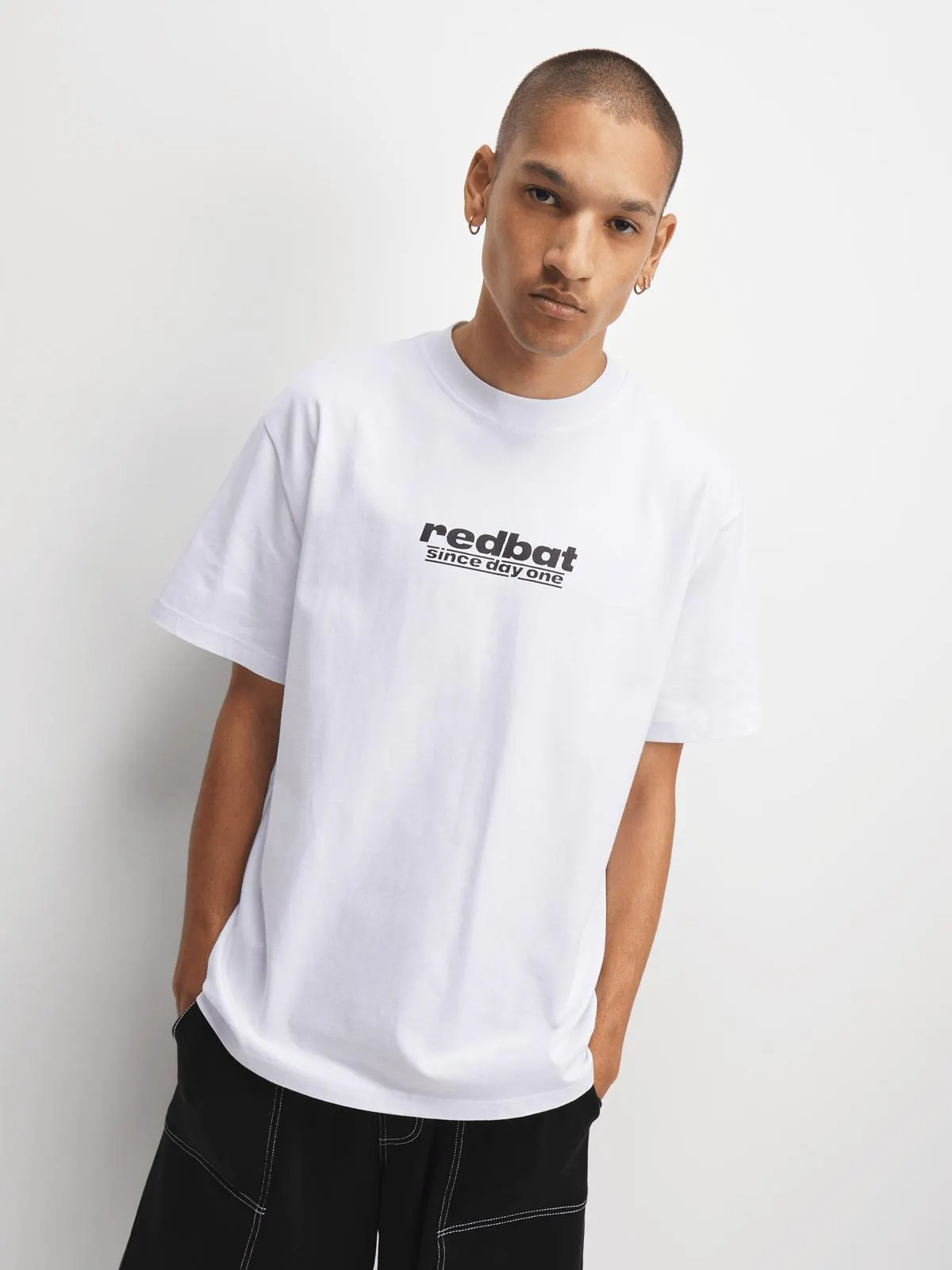 Redbat Men's White Relaxed Graphic T-Shirt