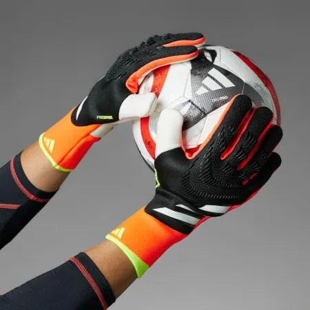 Predator Pro Goalkeeper Gloves