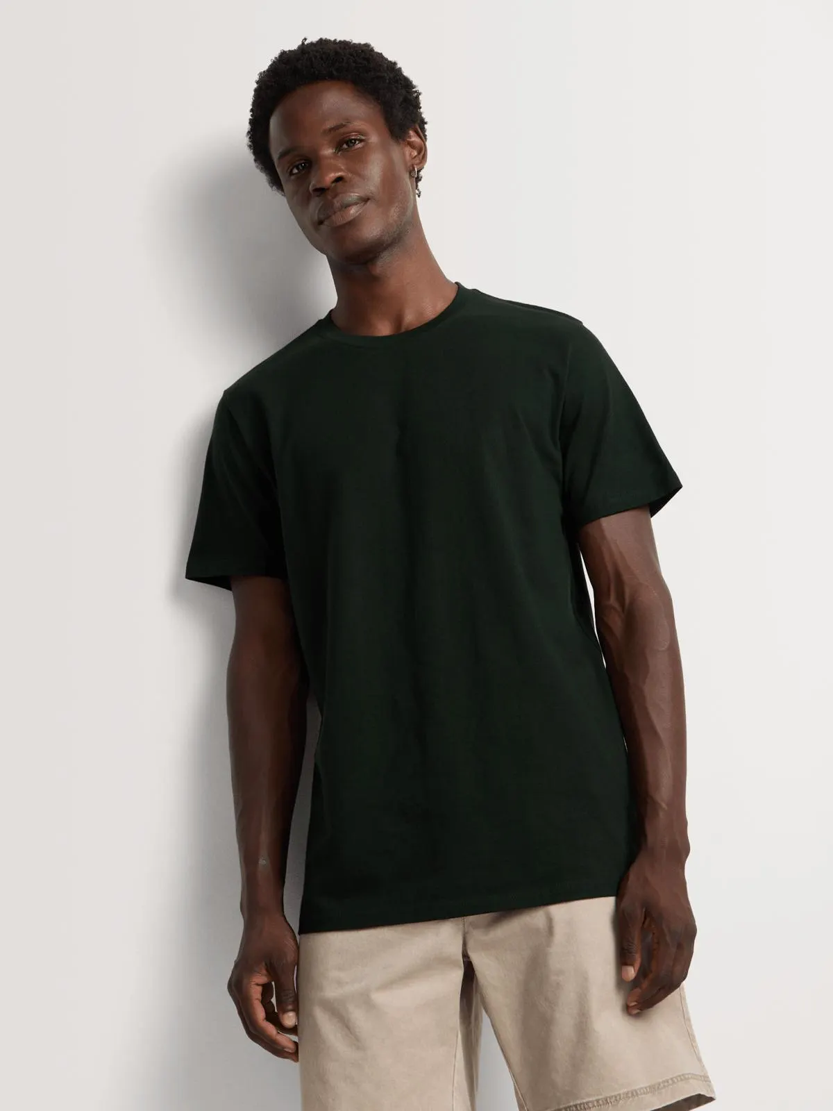Markham Men's Regular Fit Midweight Essential Green T-Shirt