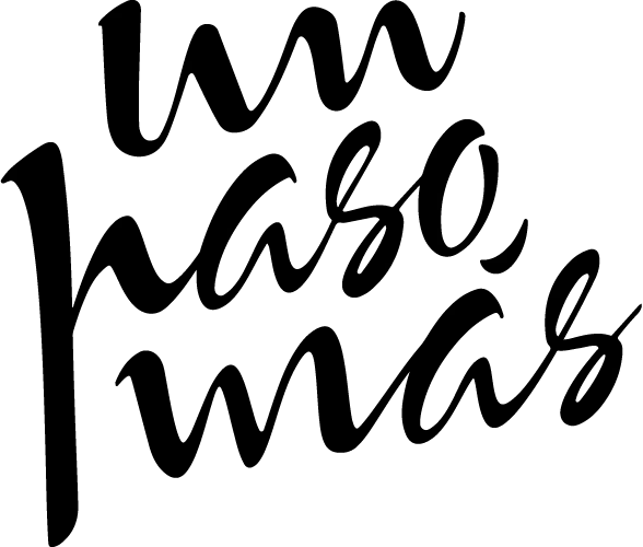 Un Paso Más logo de catálogo