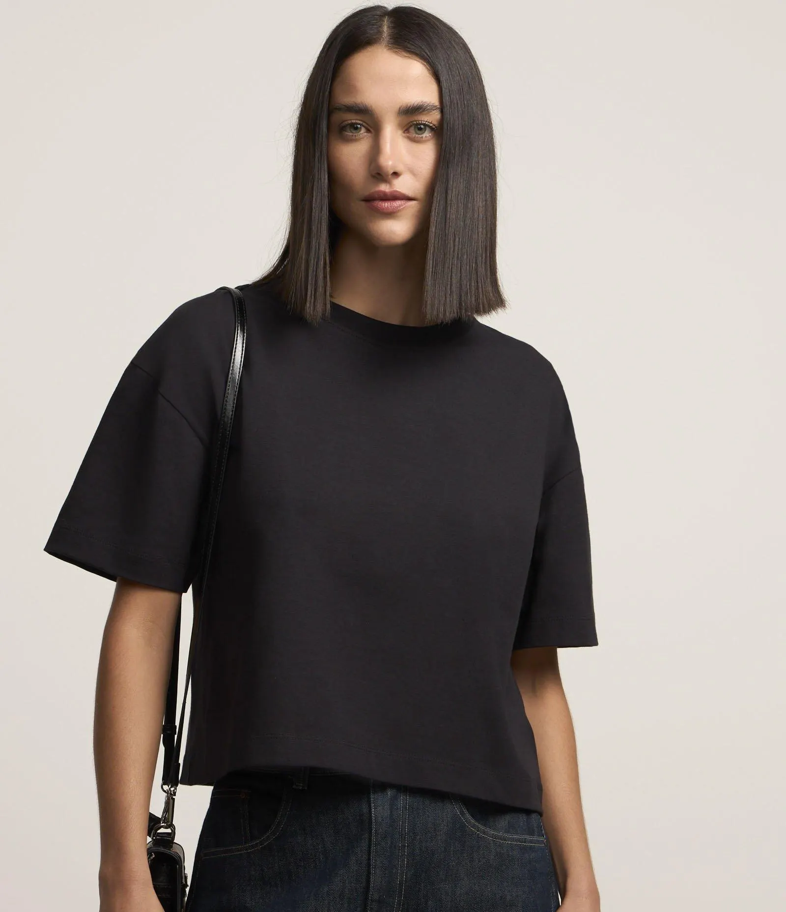 Blusa em Algodão Malhão com Manga Curta Preto
