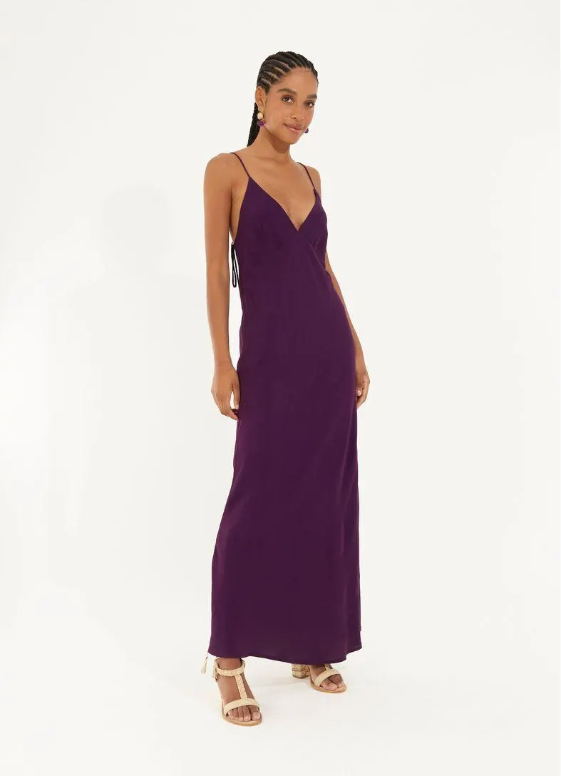 Vestido slip dress crepe roxo