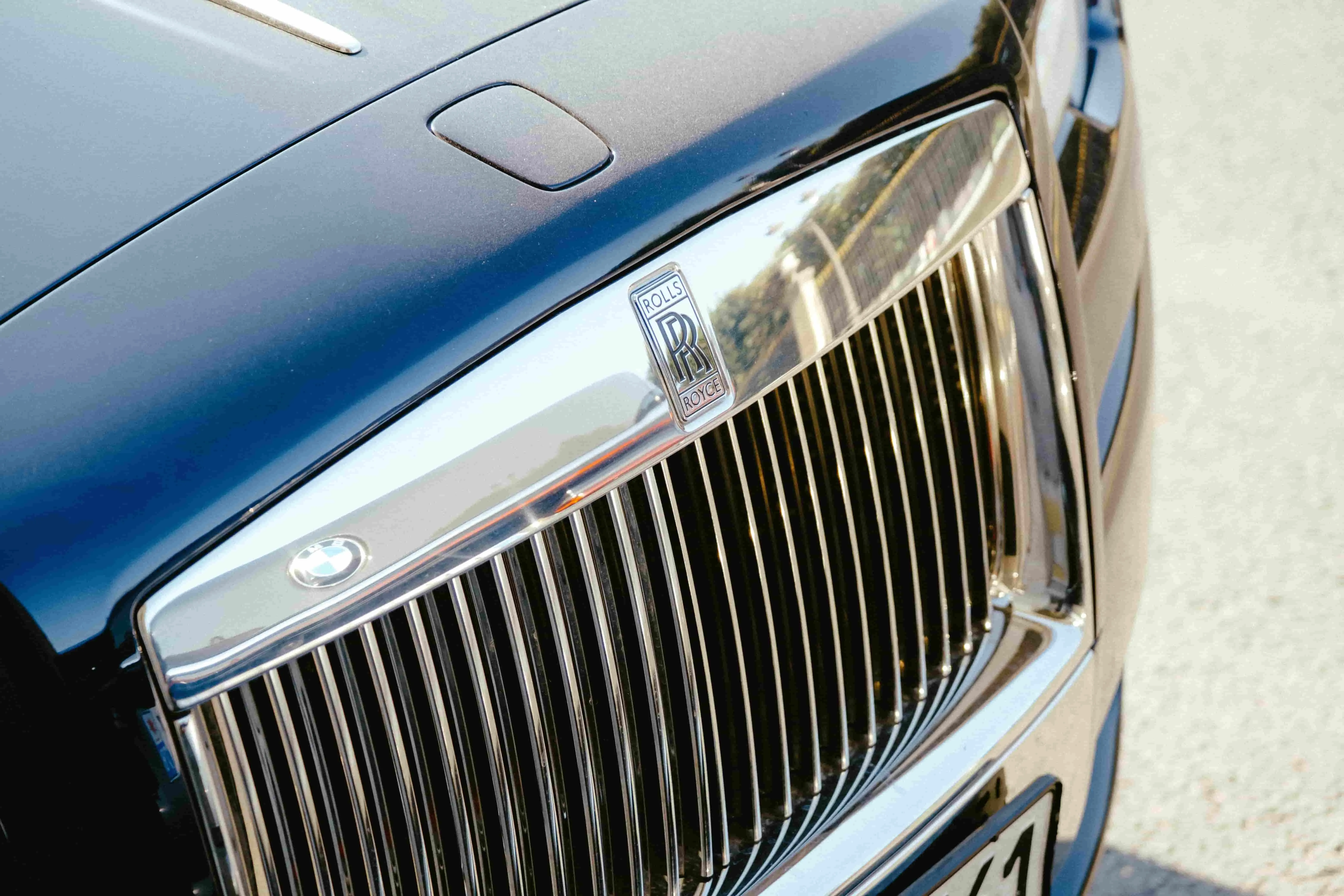The most luxurious car brands in the UK