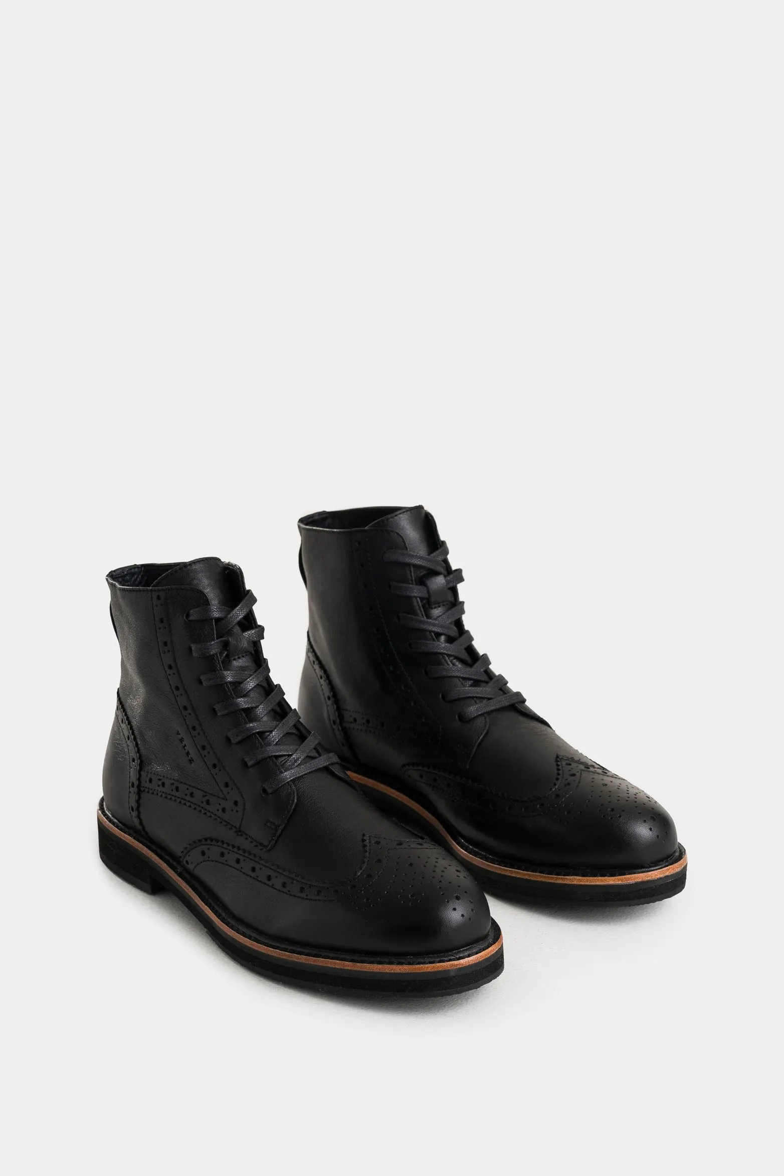 Botas river de cuero para hombre cortes con chiripiado