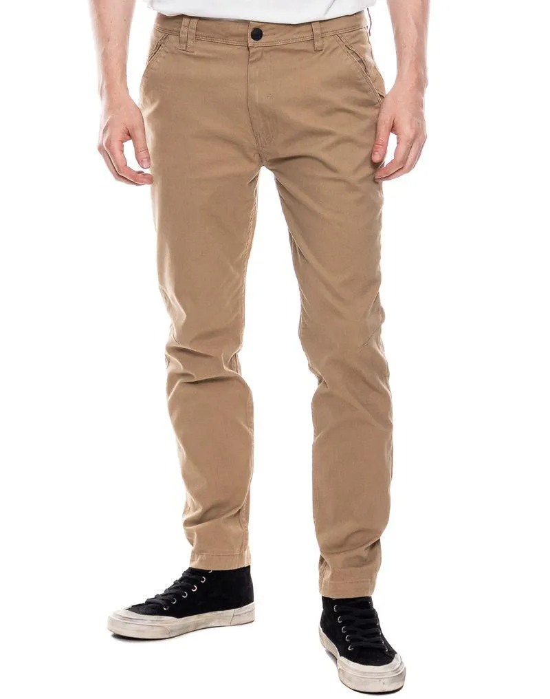 Pantalón Tiro Medio En Dril Tipo Chino