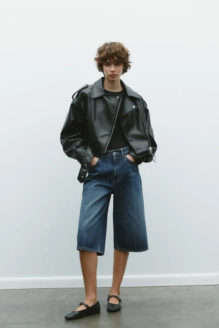 CHAMARRA BIKER CROP EFECTO PIEL