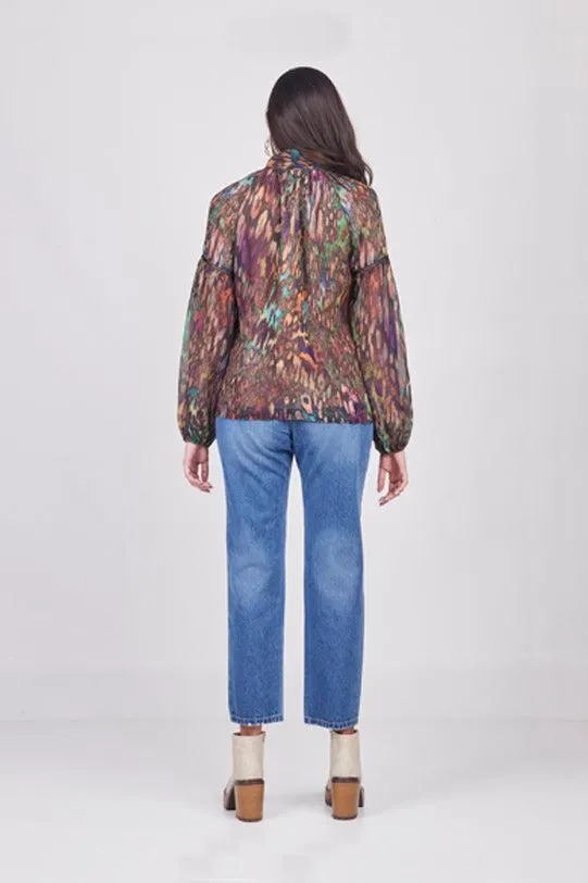 BLUSA ESTAMPADA CON MOÑO