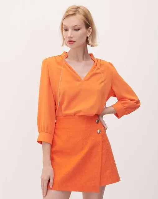 Blusa Naranja Escote V Jaretas Metálicas