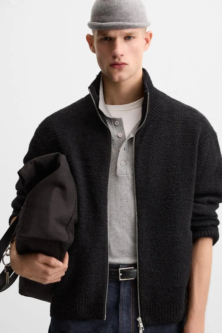 CARDIGAN CU FERMOAR