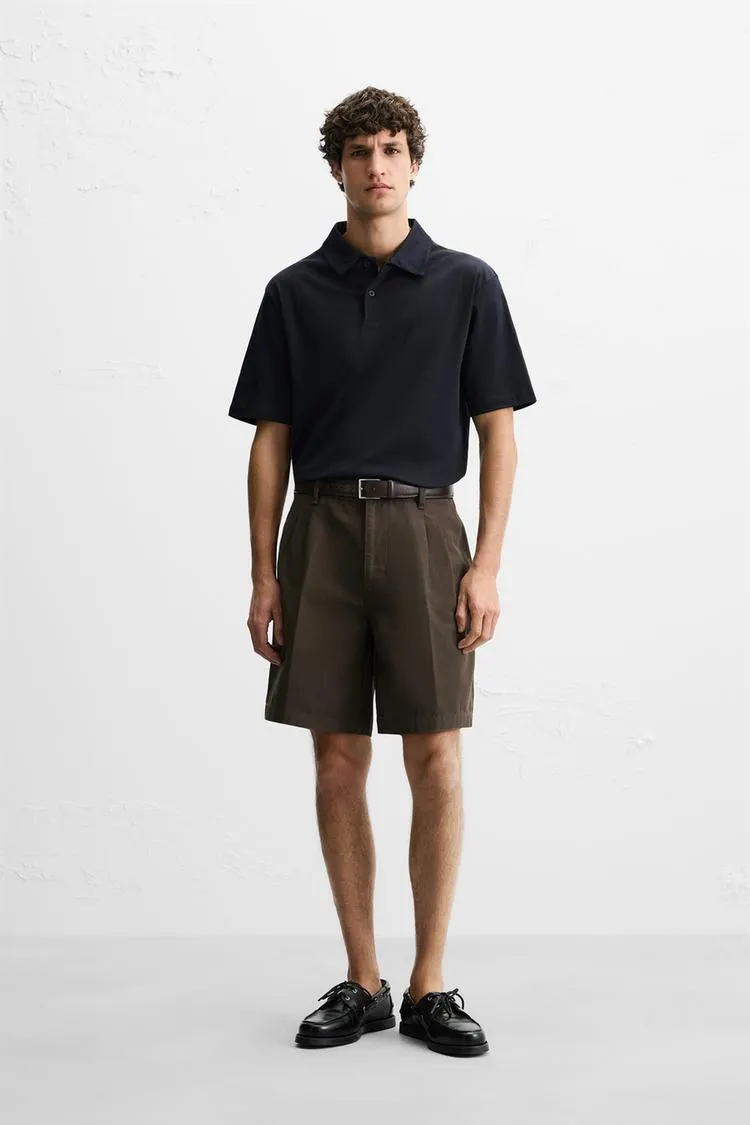 BERMUDE REGULAR FIT CU PLIURI