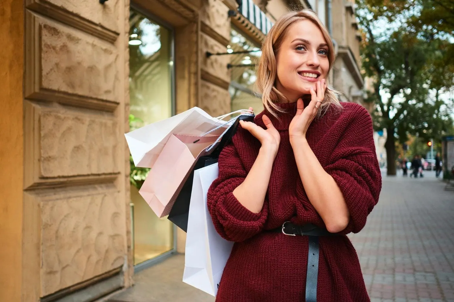 How to Keep Your Wardrobe Stylish on a Budget