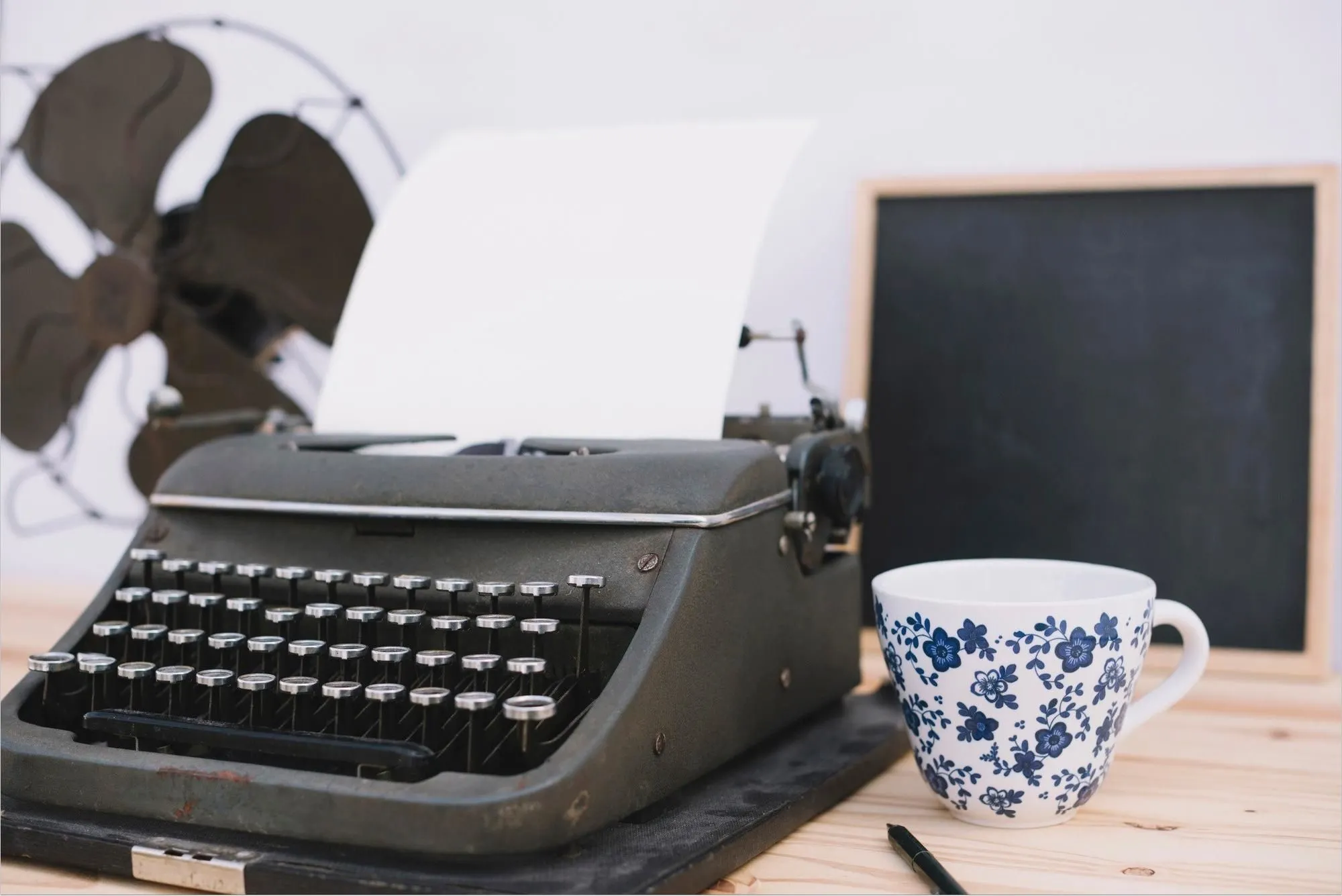 3 beroemde Nederlandse schrijvers die u moet lezen